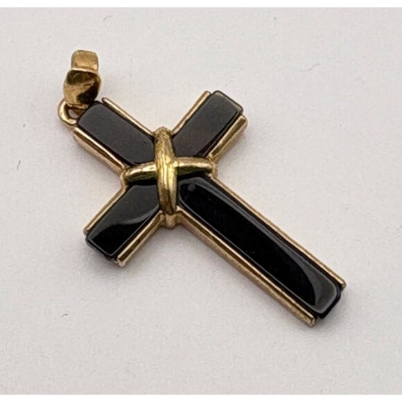 Vintage Black Inlay Cross Pendant Charm Gold Tone Religious Christian Jewelry - Picture 5 of 6